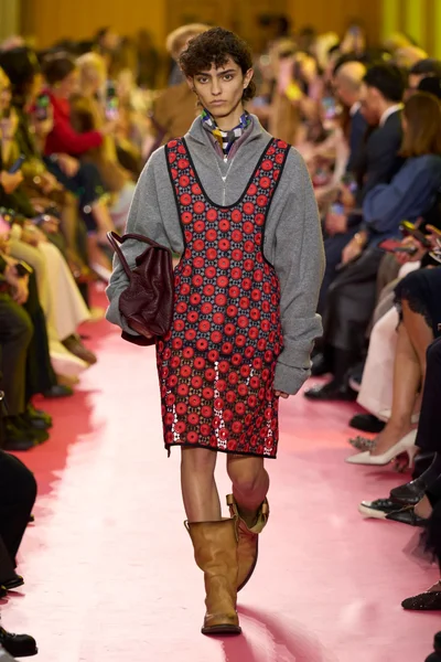 Look 42